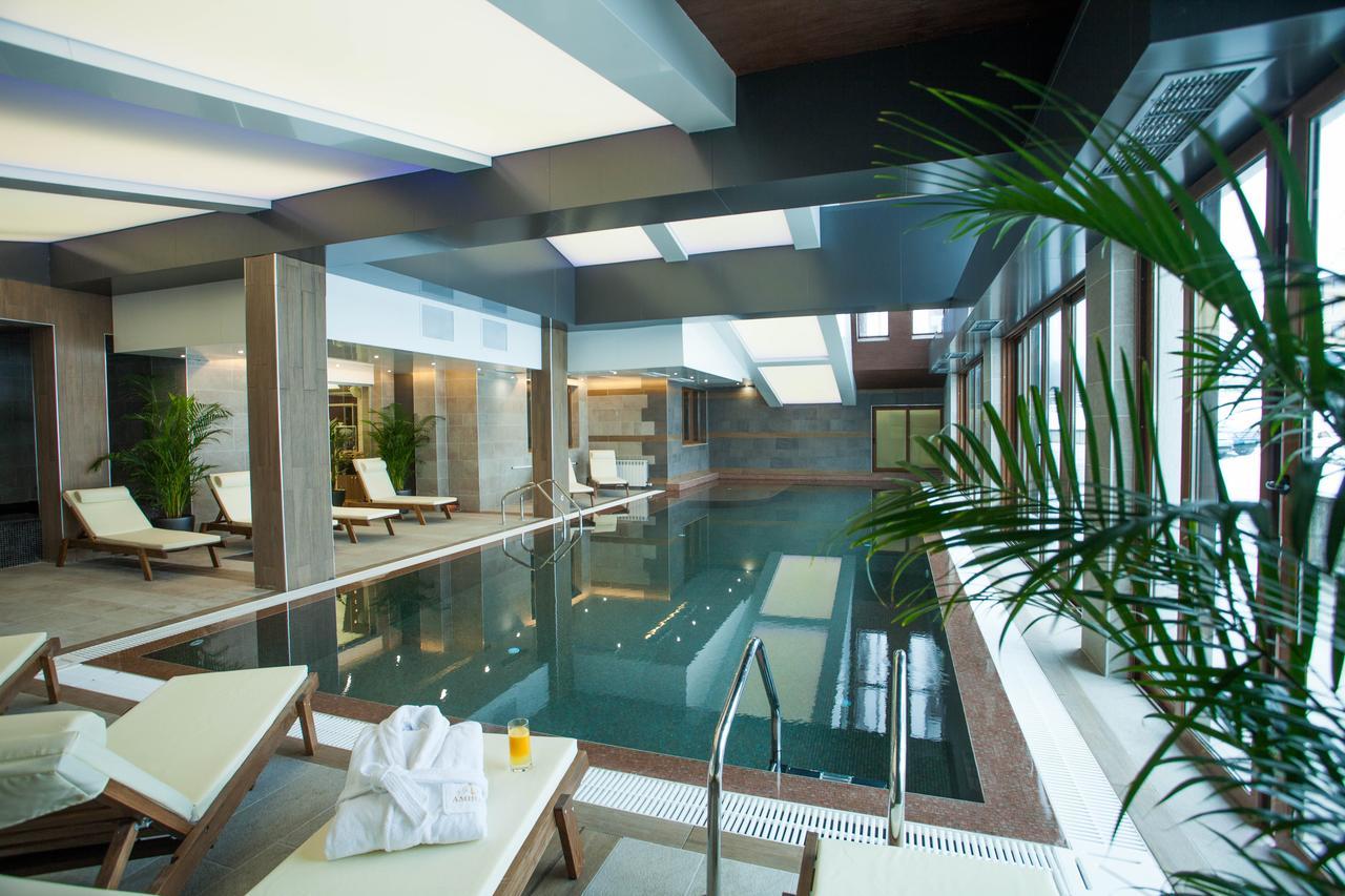 Amira Boutique Hotel Bansko Exterior photo The spa at the Mandarin Oriental, Munich