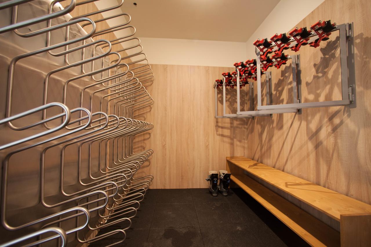 Amira Boutique Hotel Bansko Exterior photo The locker room at the Olympic Stadium in Munich