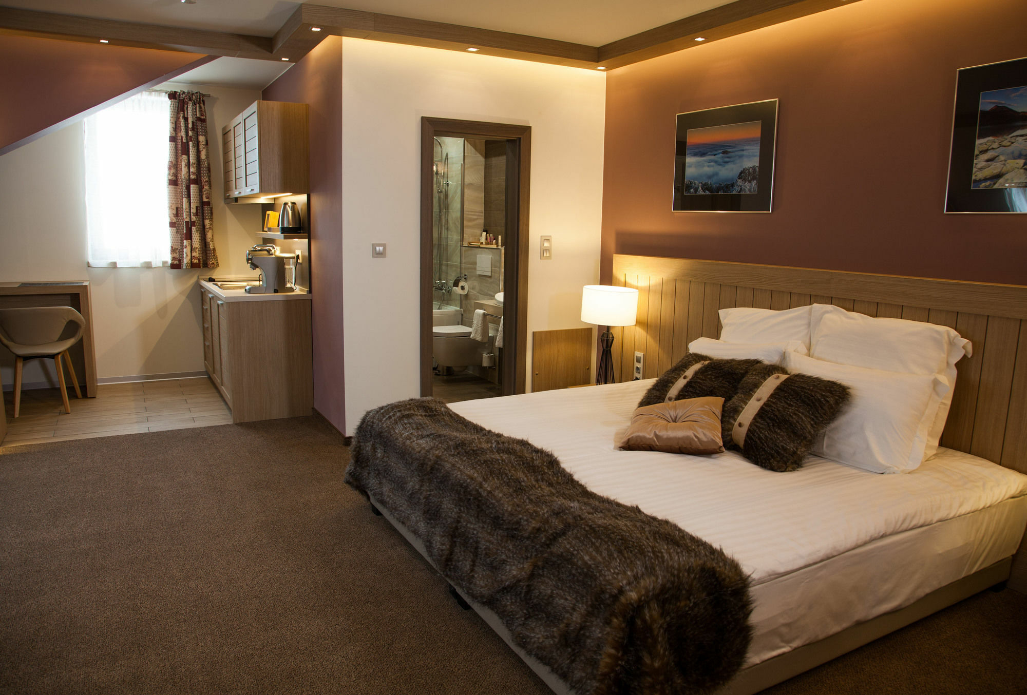 Amira Boutique Hotel Bansko Exterior photo A studio apartment